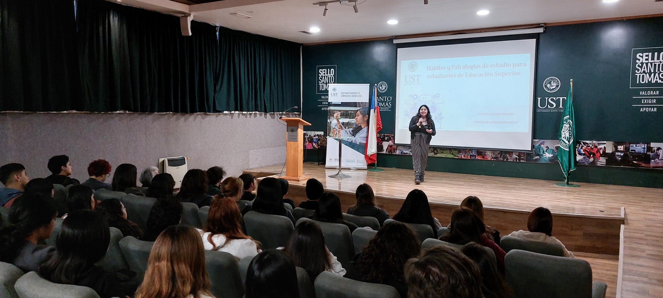 Estudiantes nuevos recibieron tips para fomentar el rendimiento académico