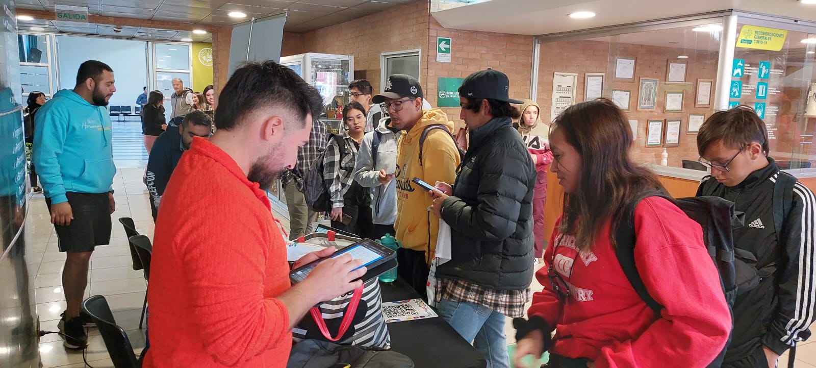 Estudiantes de Santo Tomás Concepción se inscribieron en el voluntariado de los Juegos Panamericanos y Parapanamericanos 2023