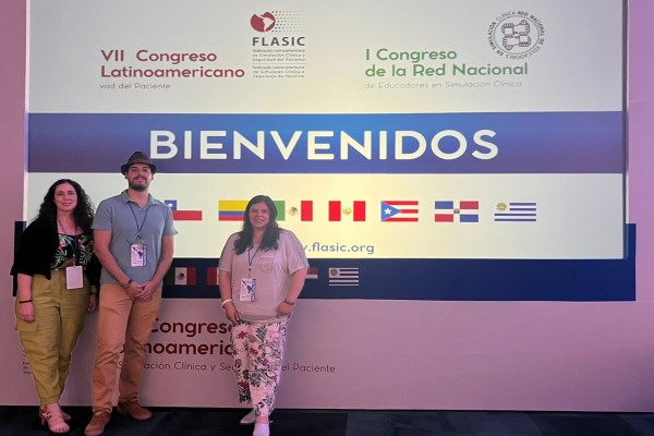 Coordinadora de Simulación Clínica de la Universidad Santo Tomás de Valdivia expuso en congreso clínico internacional