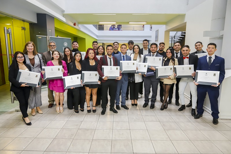 Ceremonia de Titulación de Pedagogía en Educación Física y Educación Diferencial: "Que hermoso y gran desafío es el que han tomado al ser educadores"