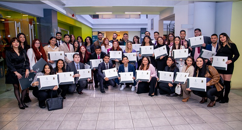 Ceremonia de Titulación de Periodismo y Relaciones Públicas: "Llegamos al final de este camino con las herramientas suficientes"