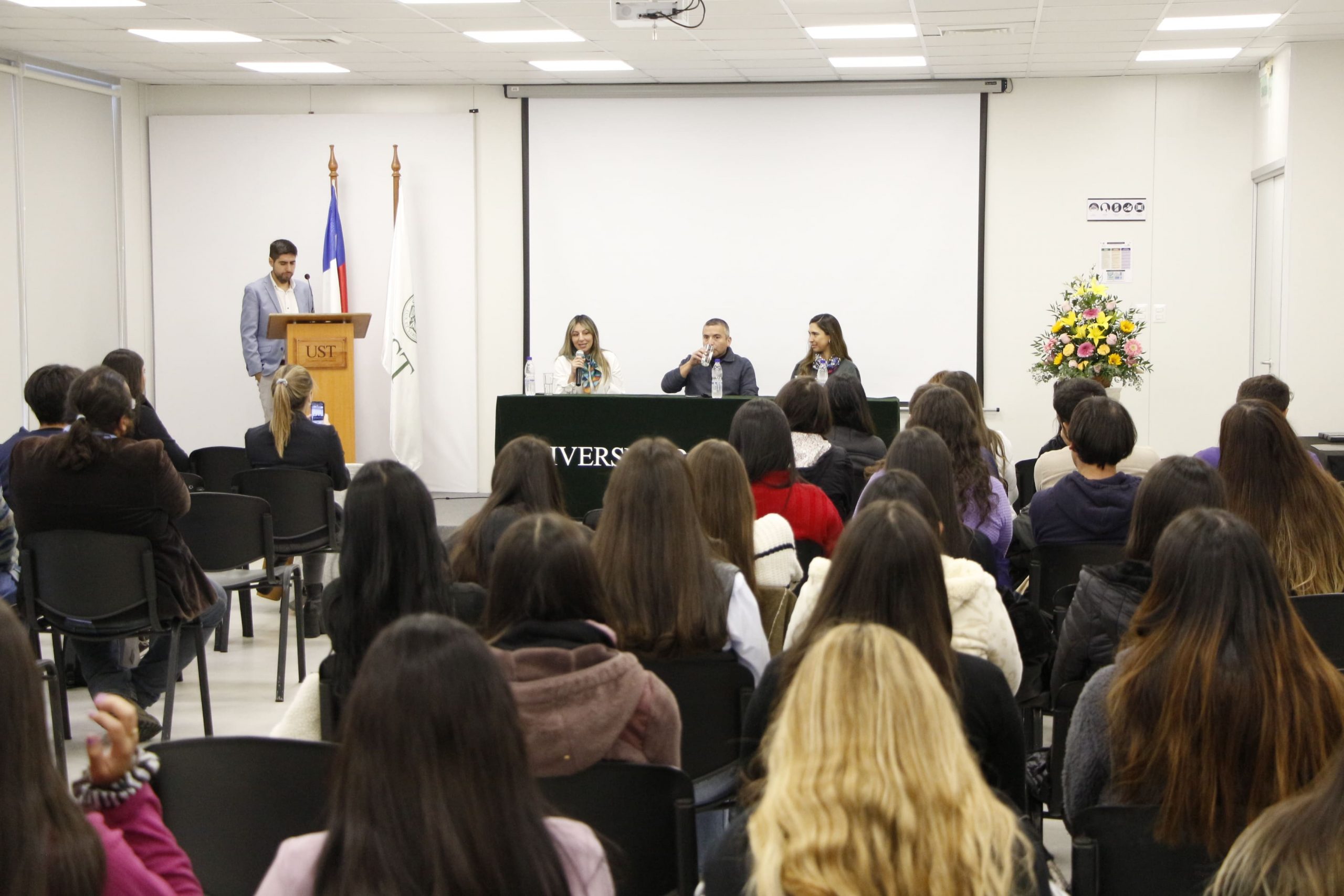 Universidad Santo Tomás Talca conmemoró el Día del Nutricionista con reflexiones sobre el rol de los profesionales