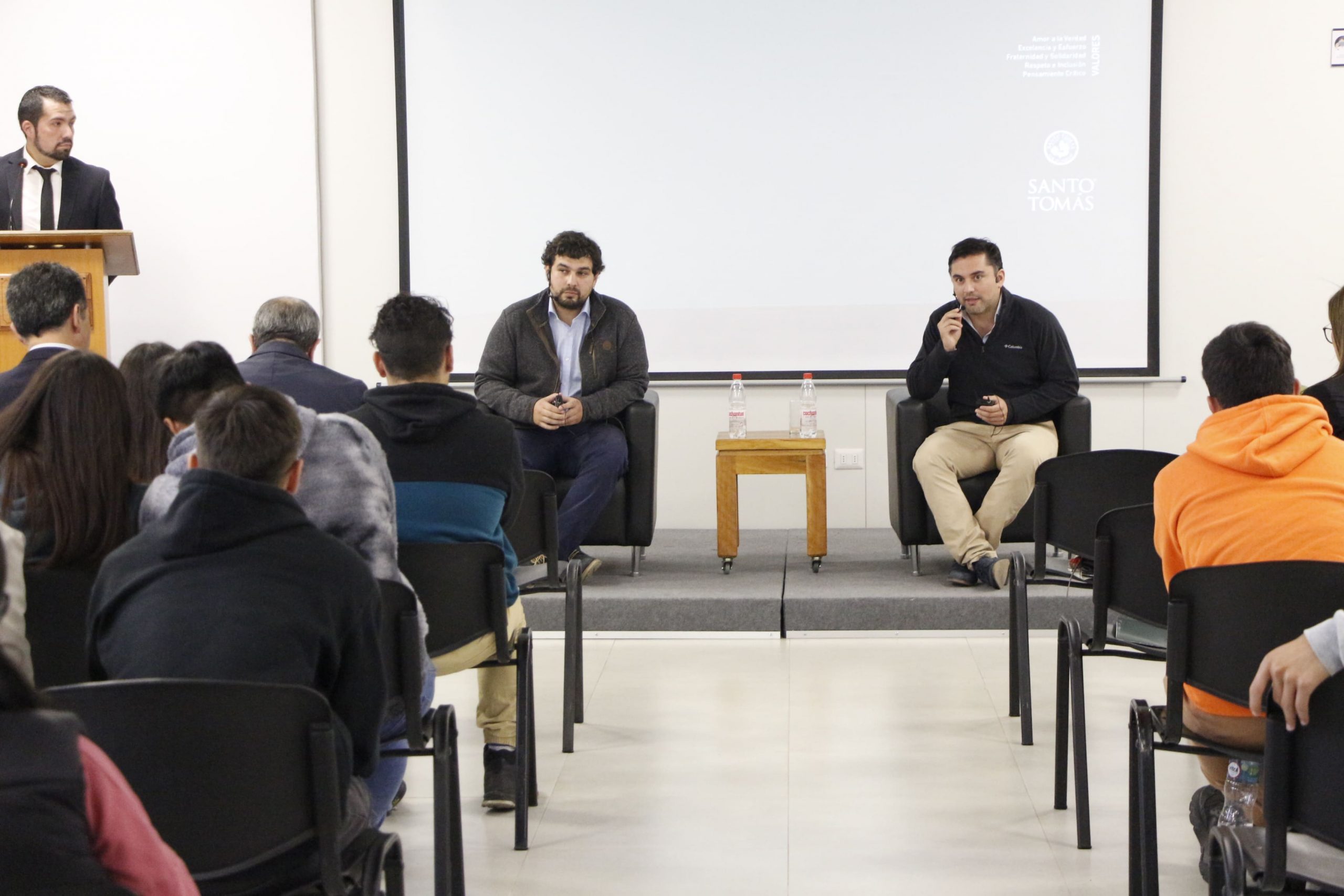 Día del Kinesiólogo en UST Talca: Importancia de la prehabilitación en pacientes oncoquirúrgicos