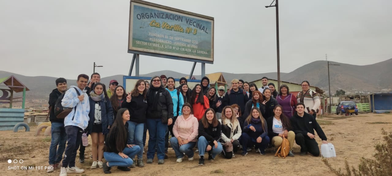 Mechoneo Solidario de Santo Tomás La Serena permitió mejorar espacios comunes de un sector de Las Compañías