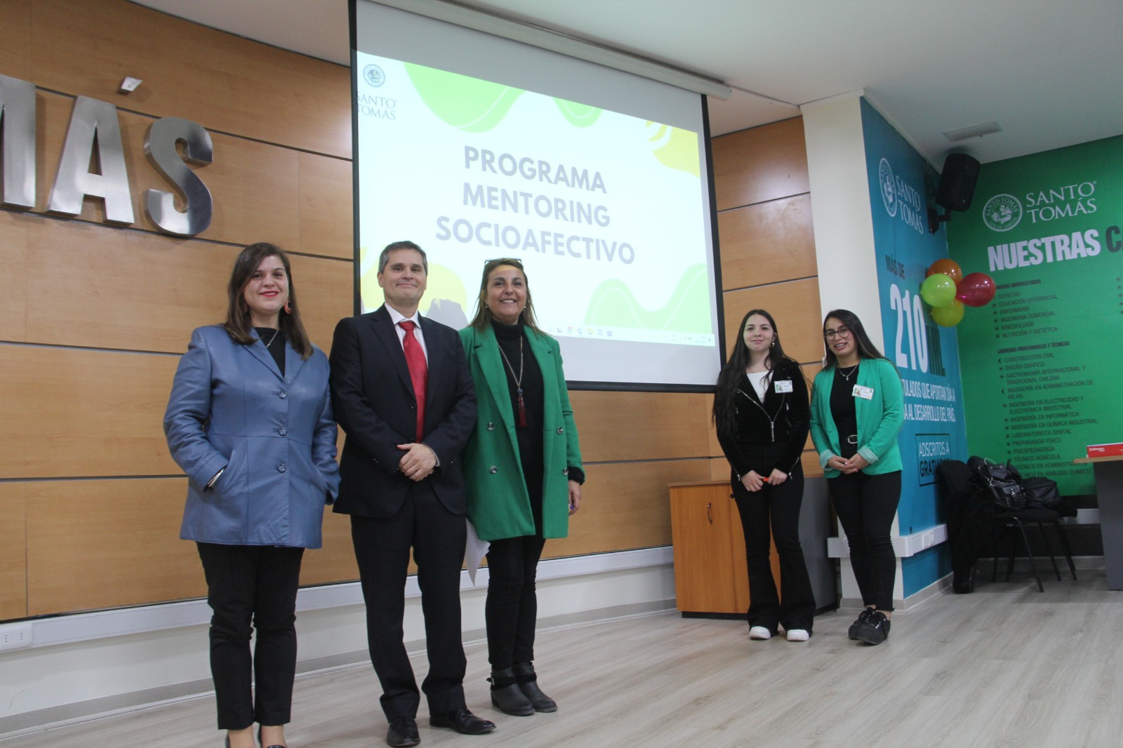 Programa Mentoring comenzó con exitosa convocatoria en Santo Tomás La Serena