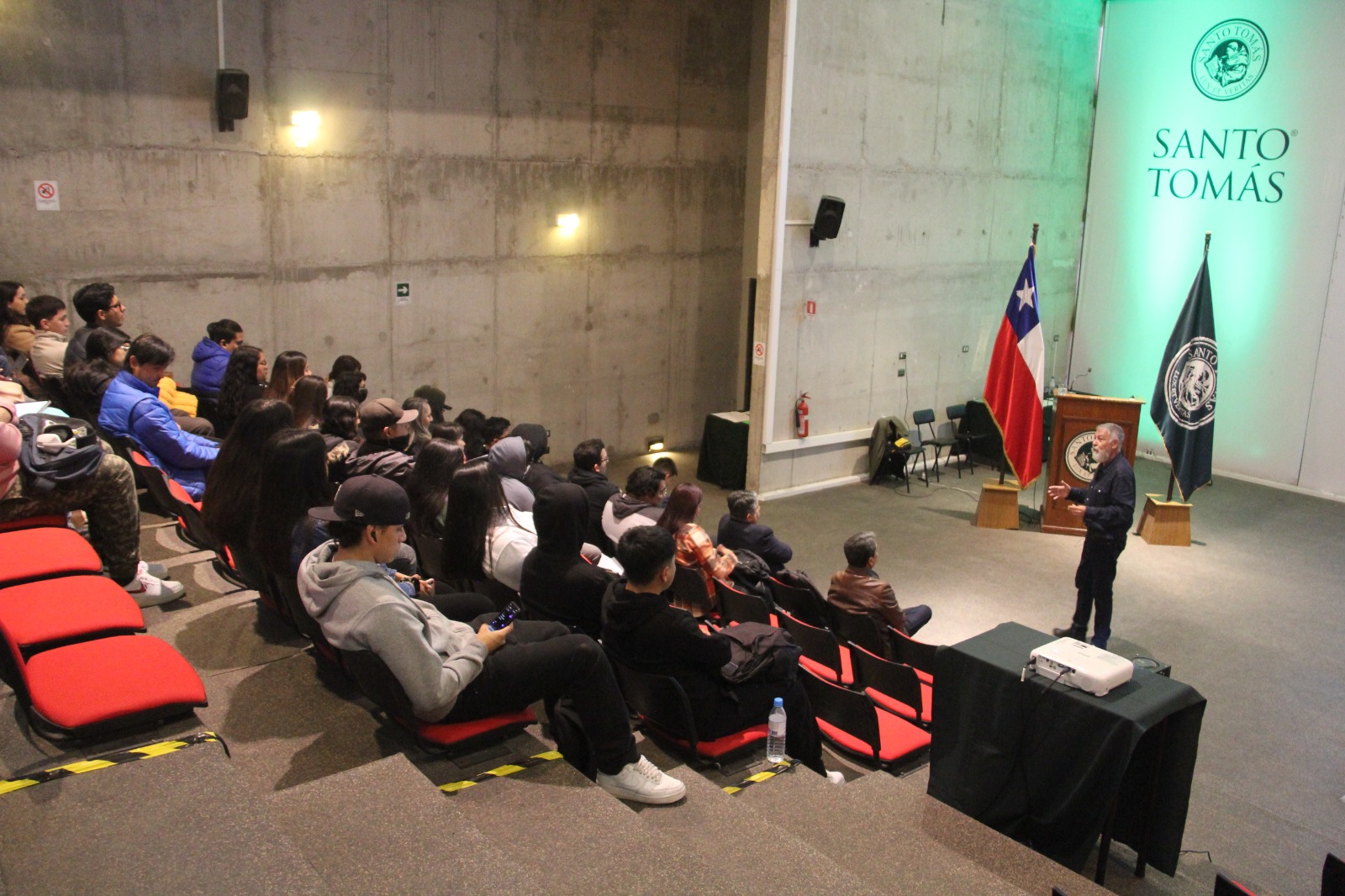 Estudiantes conocen problemáticas socioambientales de la región de Coquimbo