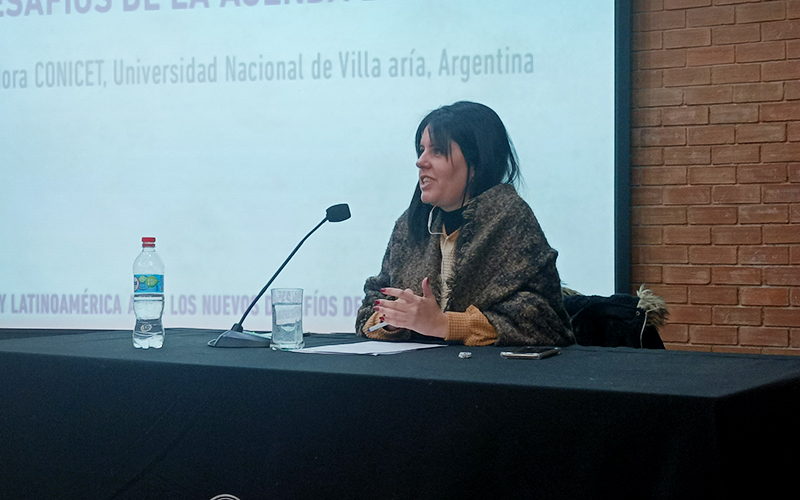 Seminario organizado por carrera de Trabajo Social de UST Viña del Mar analiza los desafíos actuales del feminismo en Latinoamérica