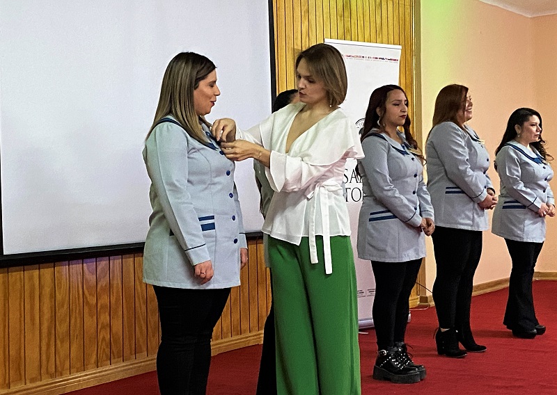 Estudiantes de Técnico en Educación Especial participaron de la primera investidura de la carrera en Punta Arenas