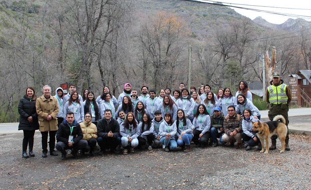 Estudiantes de Curicó, Rancagua y Chillán se capacitaron en la Escuela de Líderes