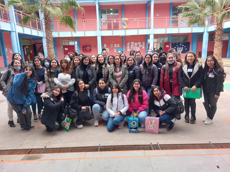 Tomasinos de Ovalle realizan jornada socioeducativa en escuela José Tomás Ovalle