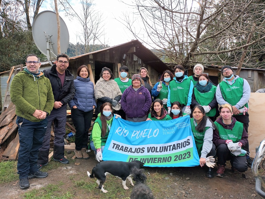 Trabajos Voluntarios de Invierno: Estudiantes de Puerto Montt y Osorno llevaron Sello Tomasino a Río Puelo