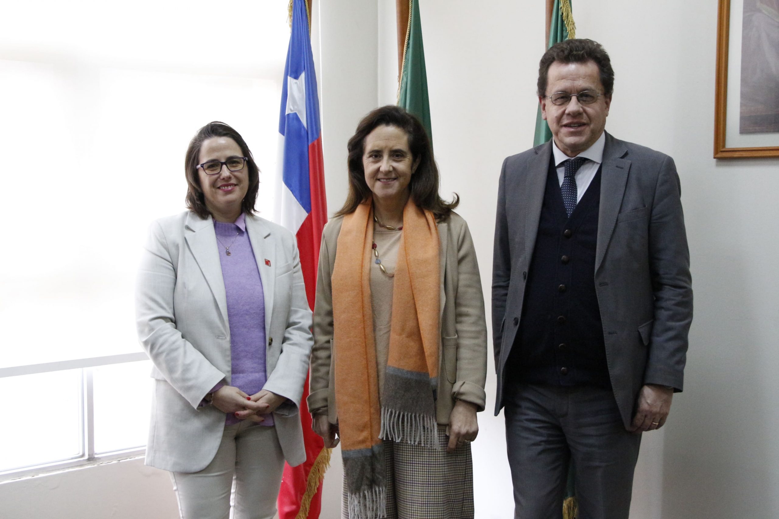 Rectora Santo Tomás Talca convoca a las Vicerrectorías de Sede Inacap y Universidad Autónoma de Chile a importante diálogo regional