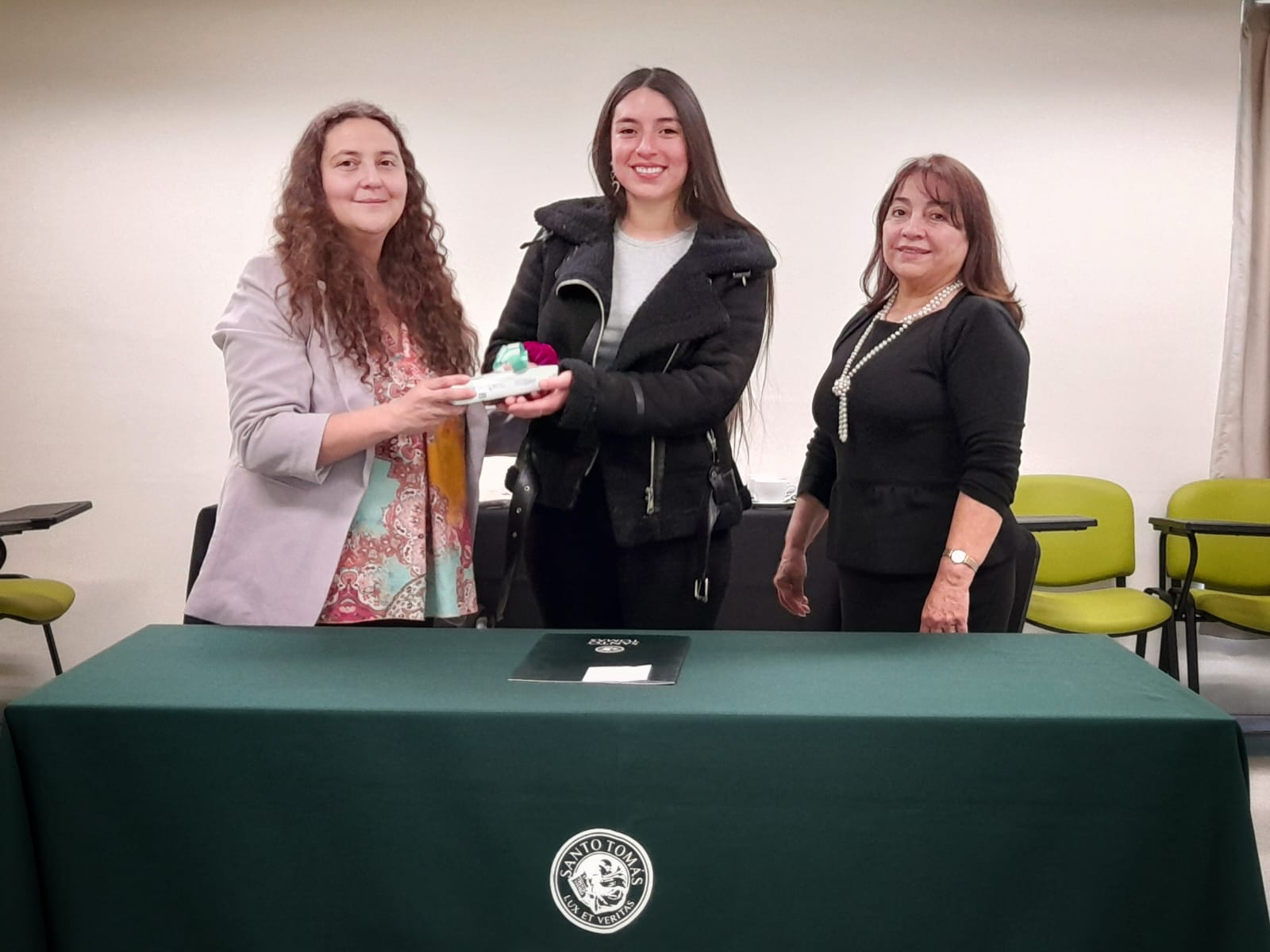 Estudiante de enfermería de UST La Serena fue la ganadora del Encuentro Nacional de Estudiantes del área de Lenguaje