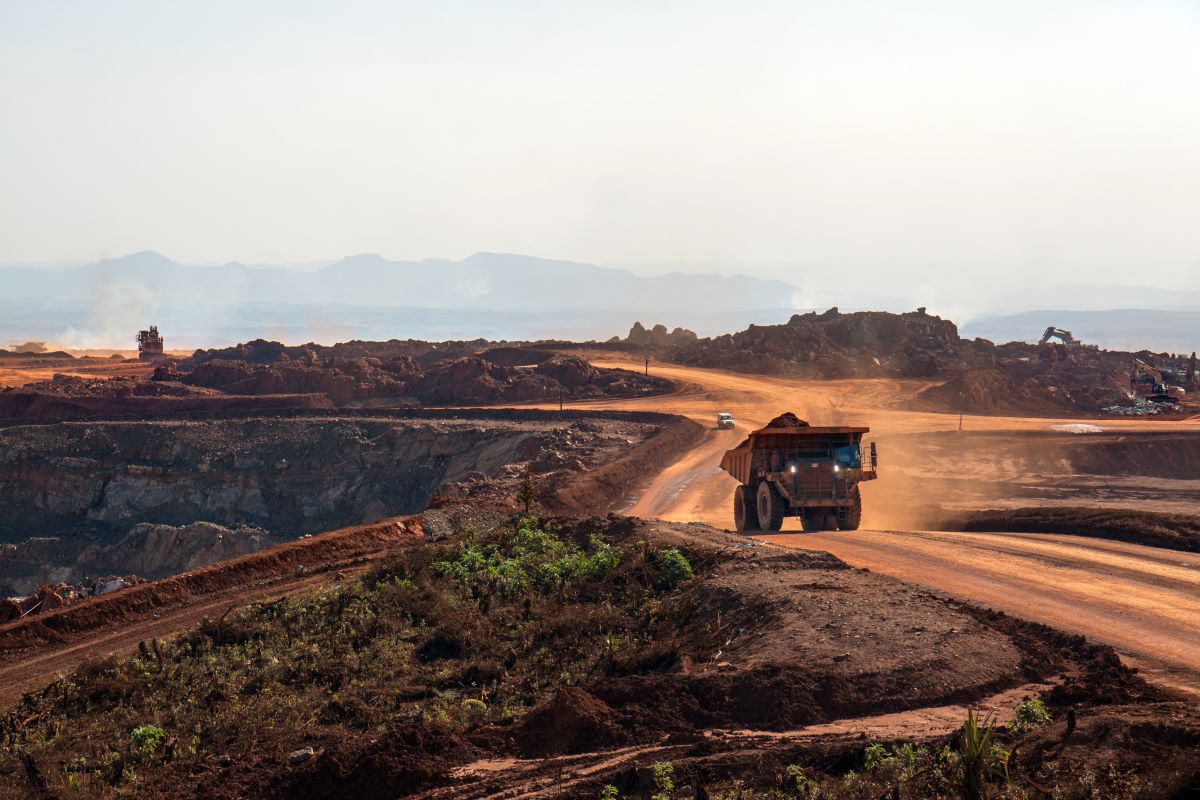 Investigador UST desarrolla innovador proyecto para impulsar la Sostenibilidad en la Pequeña Minería