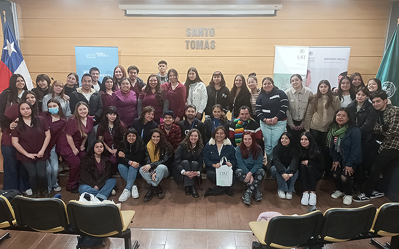 Estudiantes de Santo Tomás Viña del Mar reciben capacitación sobre test rápido de VIH, consejería y educación sexual integral