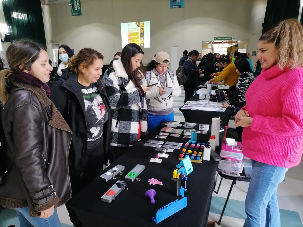 Santo Tomás Concepción realizó la Feria de Emprendimiento y de Empleabilidad 2023