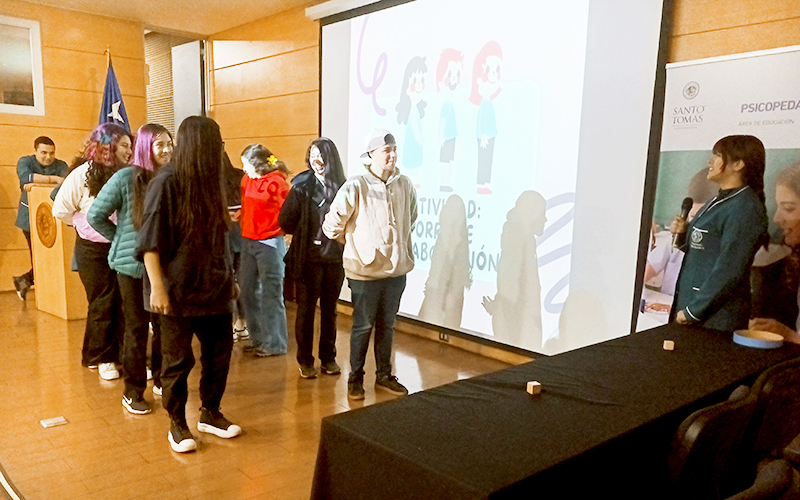 Cuatro carreras de Santo Tomás Viña del Mar se reúnen para participar en “Diálogos interdisciplinarios para la inclusión”