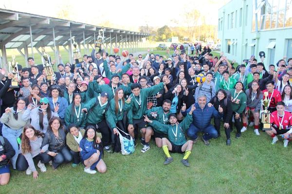 En Valdivia se disputaron las Olimpiadas Santo Tomás zona sur