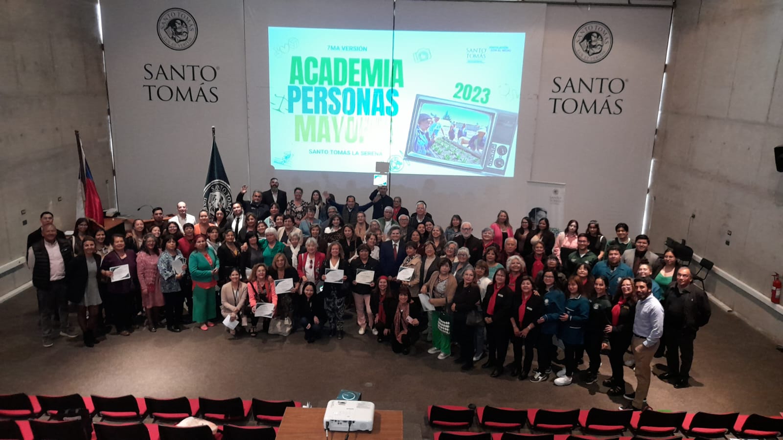 7ma versión de Academia Para Personas Mayores convocó a 140 participantes en Santo Tomás La Serena