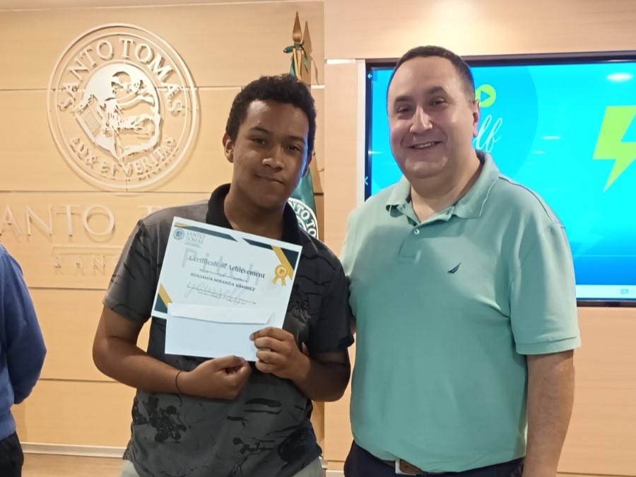 Estudiante de Olivar ganó el concurso “Pitch Yourself” en la Región de O’Higgins