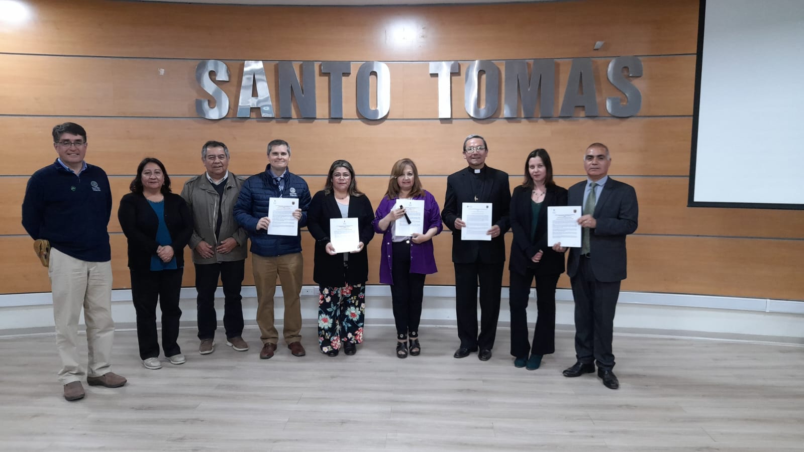 Colegios Salesiano e Ignacio Carrera de La Serena firman convenio de Alternancia y Articulación con Santo Tomás