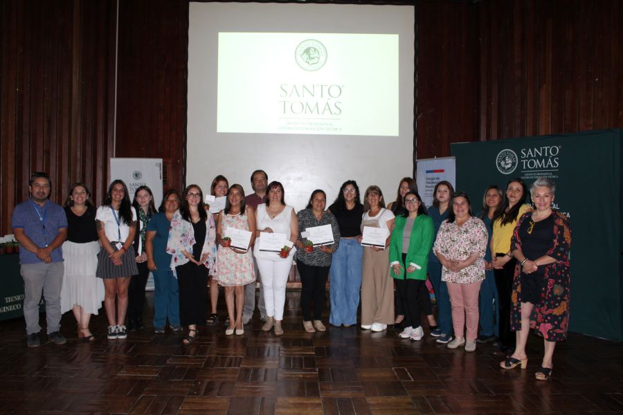 Mujeres de Punilla reciben capacitación de cuidador primario por parte de Santo Tomás y Delegación Presidencial