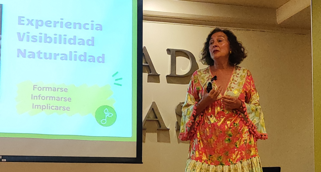 Fonoaudiología UST Santiago y CEDET llevó a cabo la exitosa jornada "Empoderando Familias"