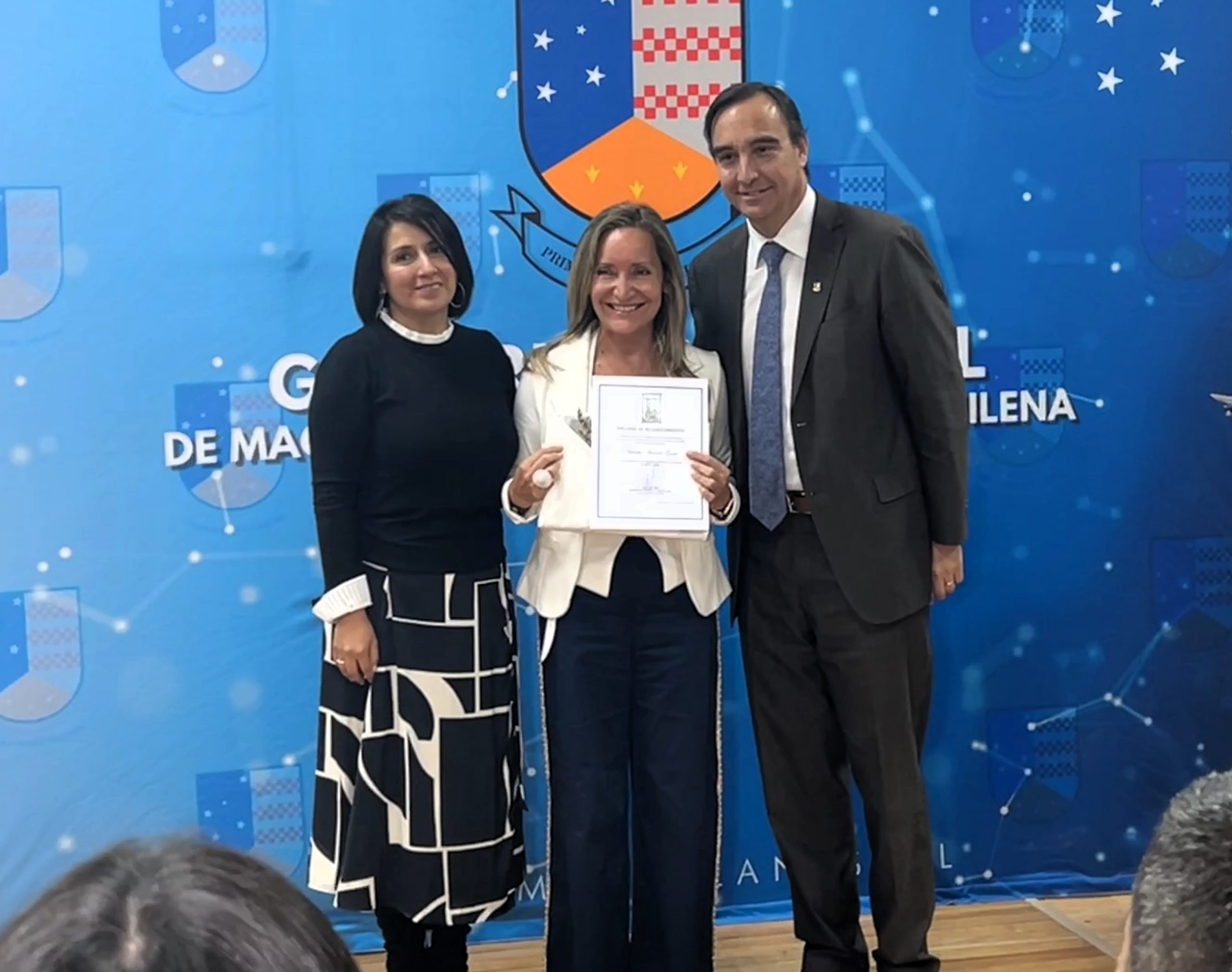 Rectora de Santo Tomás Punta Arenas fue reconocida por el Gobierno Regional en el marco del Día de la Mujer