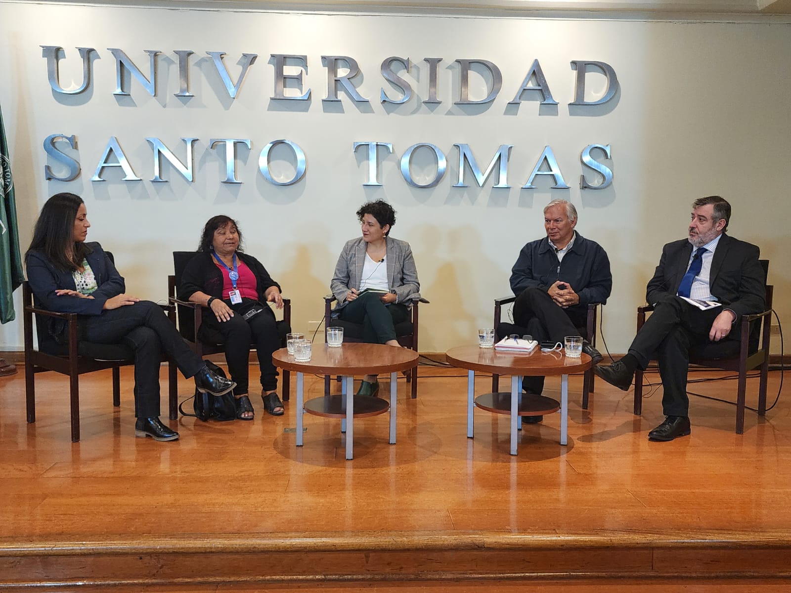 Facultad de Salud UST inaugura año académico con exposición del Director de Fonasa