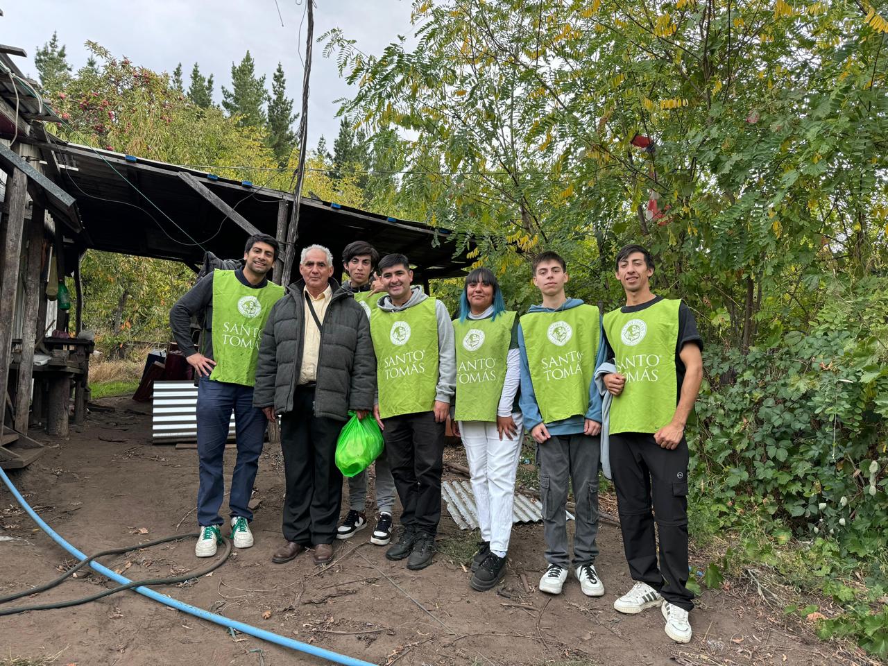 Decenas de tomasinos y tomasinas ayudan a la comunidad en el marco del “Mechoneo Solidario”