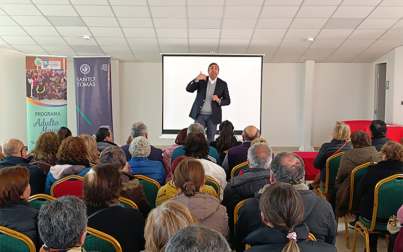 En El Tabo se lanza una nueva versión de la Escuela de Líderes y Lideresas para personas mayores