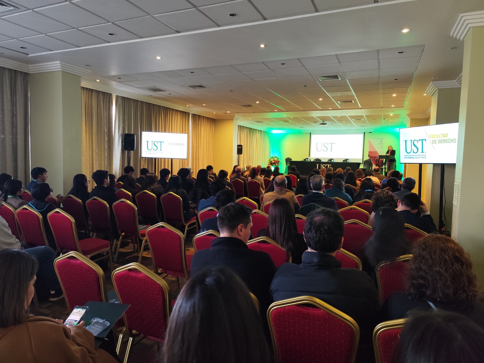 Carrera de Derecho de Santo Tomás La Serena desarrolló Jornadas Extraordinarias de Derecho del Trabajo y de la Seguridad Social