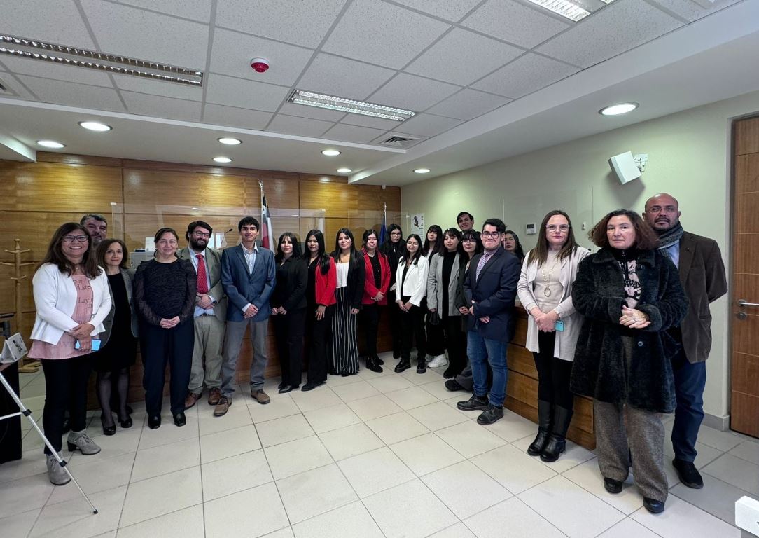 Tomasinos de la carrera de Derecho fueron parte de simulación de juicio en Juzgado de Familia de Coquimbo