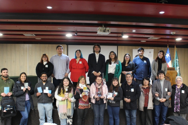 Estudiantes de diseño de Valdivia presentan propuestas de Pasaporte Turístico para Calcurrupe y Riñinahue