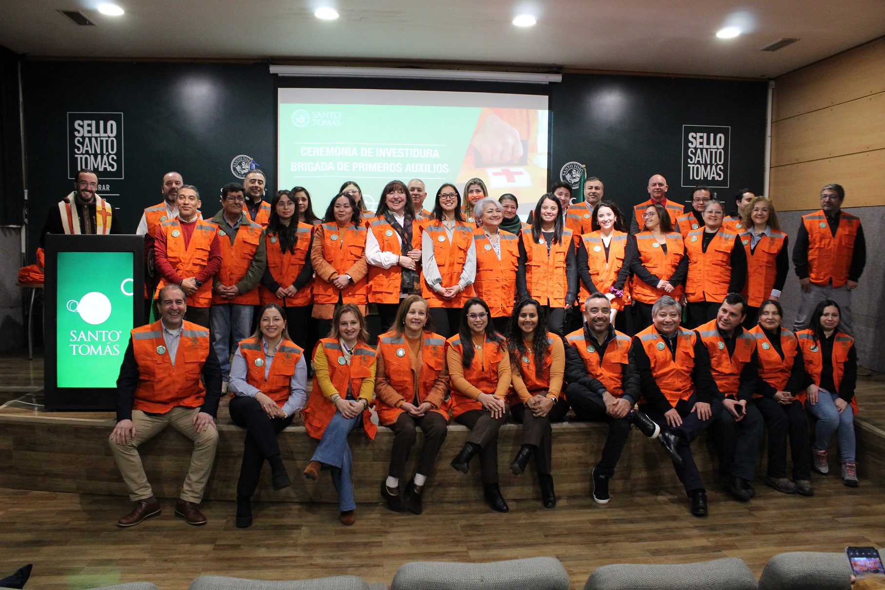 Brigada de Primeros Auxilios de Santo Tomás Concepción realizó ceremonia de investidura