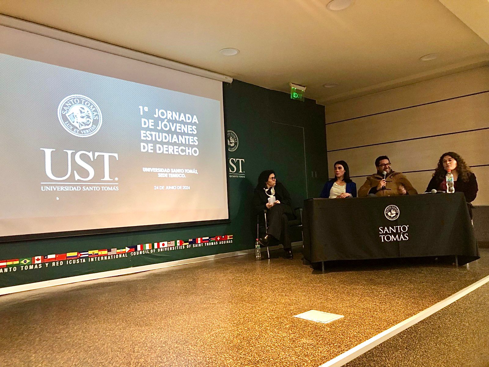 Con gran éxito se desarrolló la Primera Jornada de Jóvenes Investigadores de Derecho de la Universidad Santo Tomás Temuco