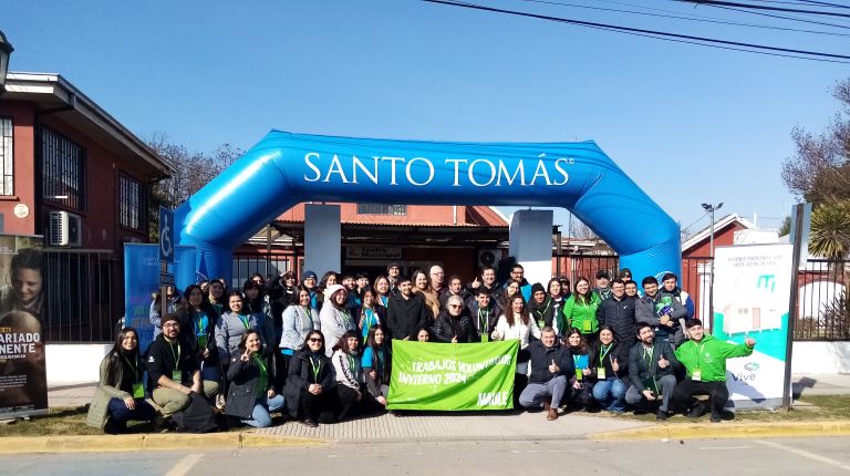 Más de 40 estudiantes de Santo Tomás sede Talca y sede Chillán iniciaron su participación en los trabajos de invierno en la comuna de Maule