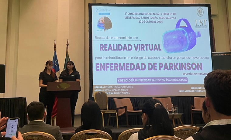 Estudiantes de kinesiología de Antofagasta expusieron en congreso de neurociencias en Valdivia