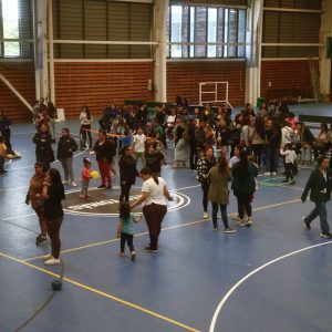 200 personas fueron beneficiadas en exitoso cierre del programa "Creciendo Juntos" en Talca