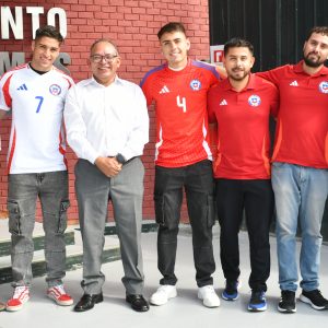 Tomasinos de Tarapacá fueron reconocidos por ser parte del equipo nacional de Fútbol Playa